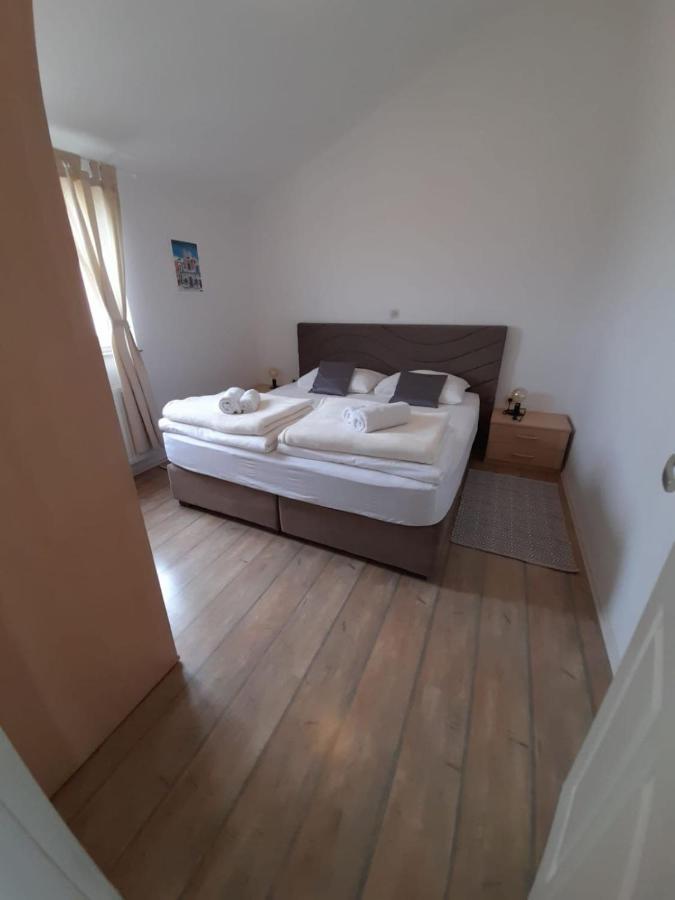 Apartments A&T Sukošan Zewnętrze zdjęcie